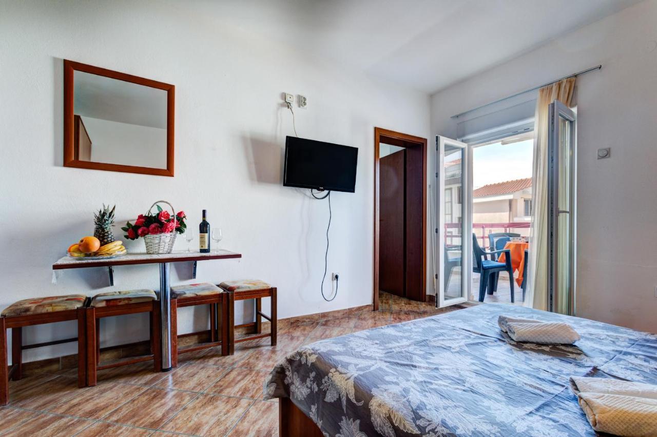 Villa Savovic Petrovac 外观 照片