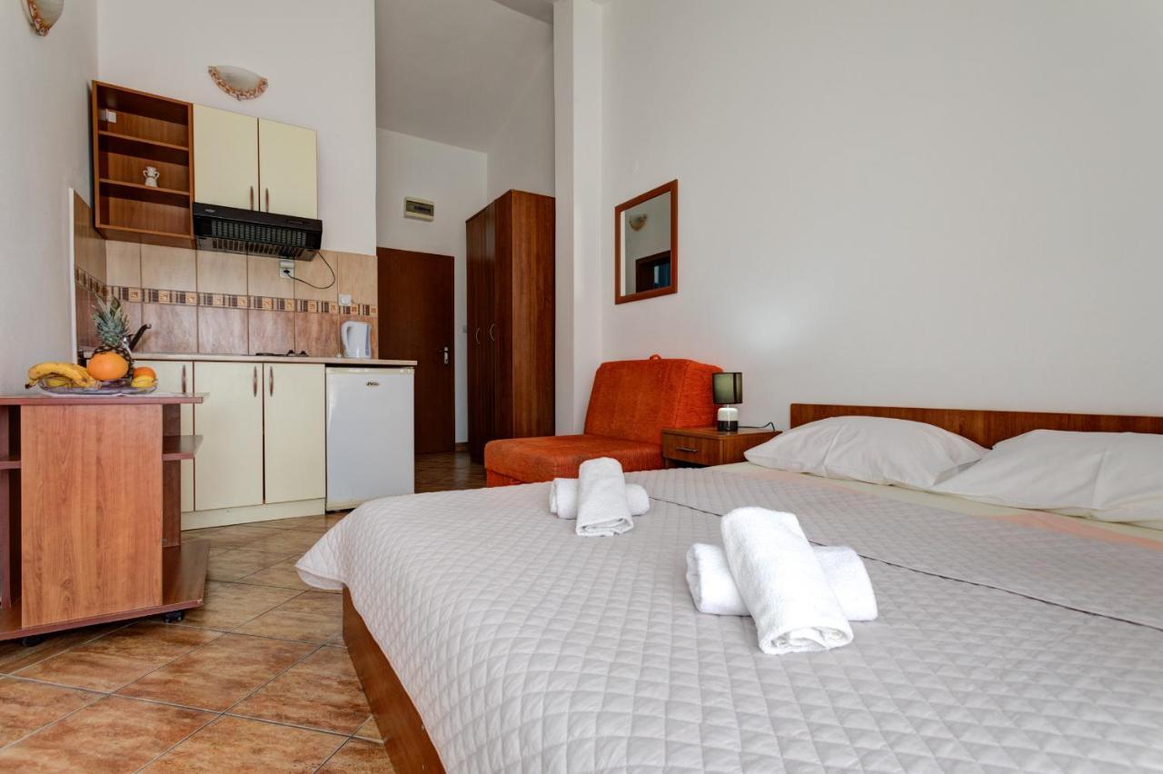 Villa Savovic Petrovac 外观 照片
