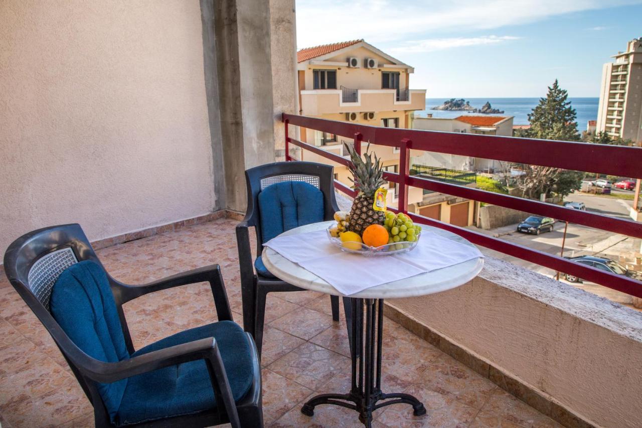 Villa Savovic Petrovac 外观 照片