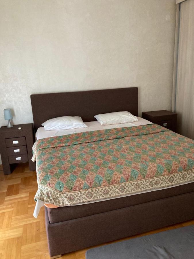 Villa Savovic Petrovac 外观 照片